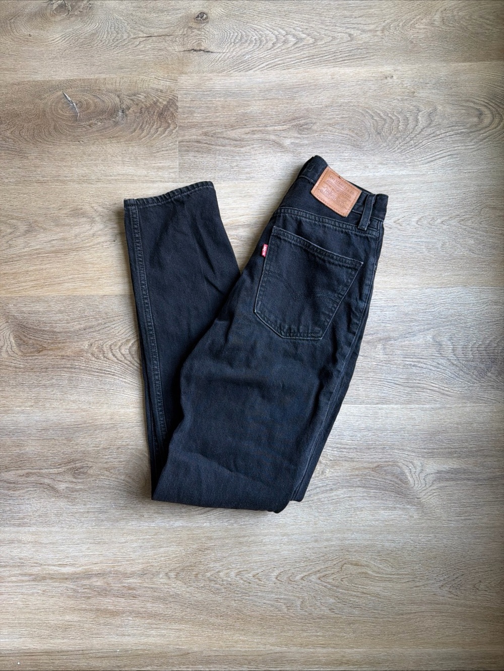 Levi’s 70s High Slim Straight Women’s Jeans 24 (24x30) Black High Rise